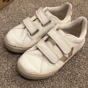 Veja Kids Cream and Tan Sneakers